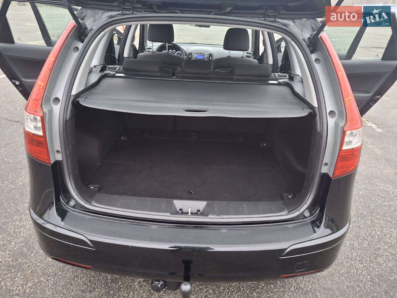 Универсал Hyundai i30 2012 в Харькове