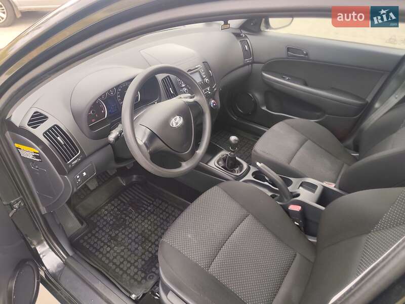 Хетчбек Hyundai i30 2009 в Ковелі