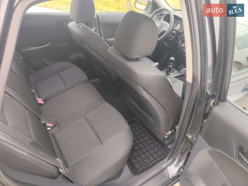Хетчбек Hyundai i30 2009 в Ковелі