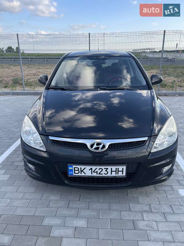 Хэтчбек Hyundai i30 2008 в Борисполе