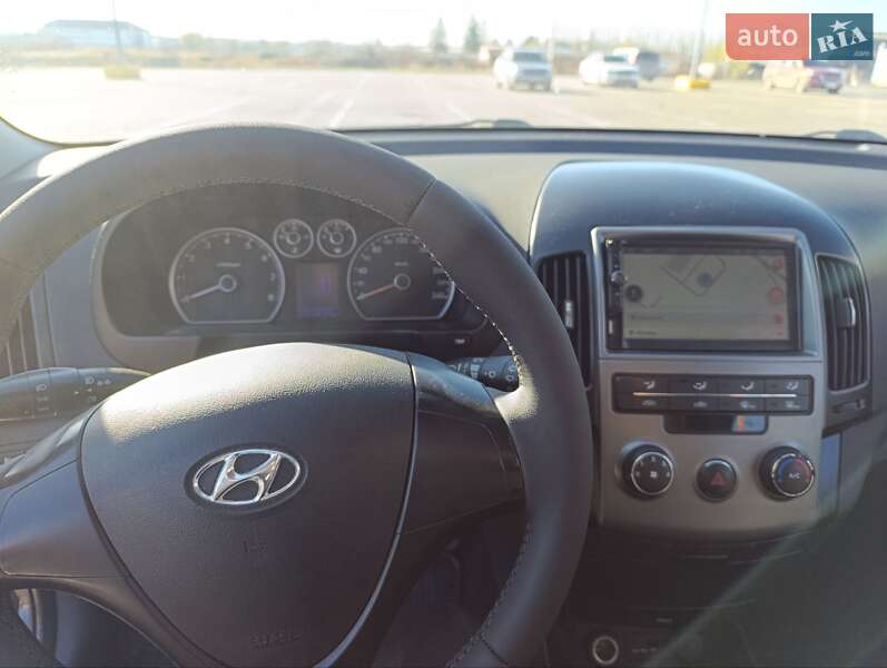 Универсал Hyundai i30 2010 в Черновцах фото 7 Универсал Hyundai i30 2010 в Черновцах