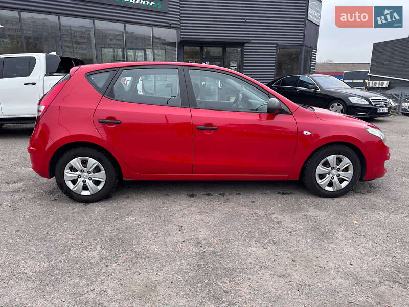 Хетчбек Hyundai i30 2009 в Запоріжжі фото 7 Хетчбек Hyundai i30 2009 в Запоріжжі