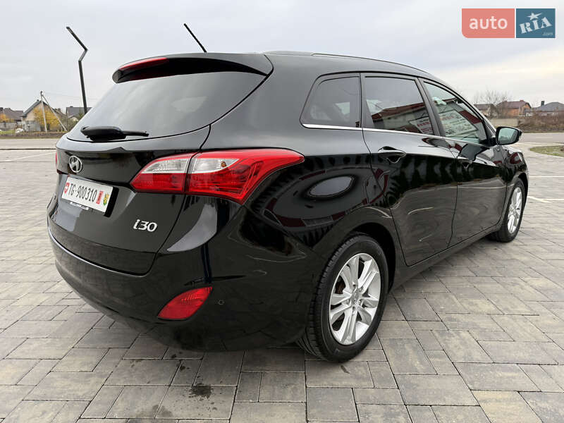 Універсал Hyundai i30 2012 в Луцьку фото 13 Універсал Hyundai i30 2012 в Луцьку