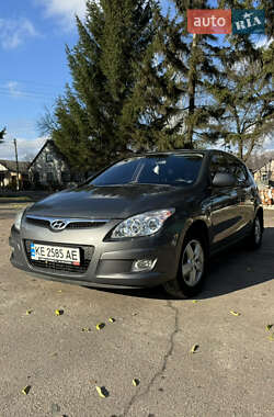 Хетчбек Hyundai i30 2008 в Охтирці