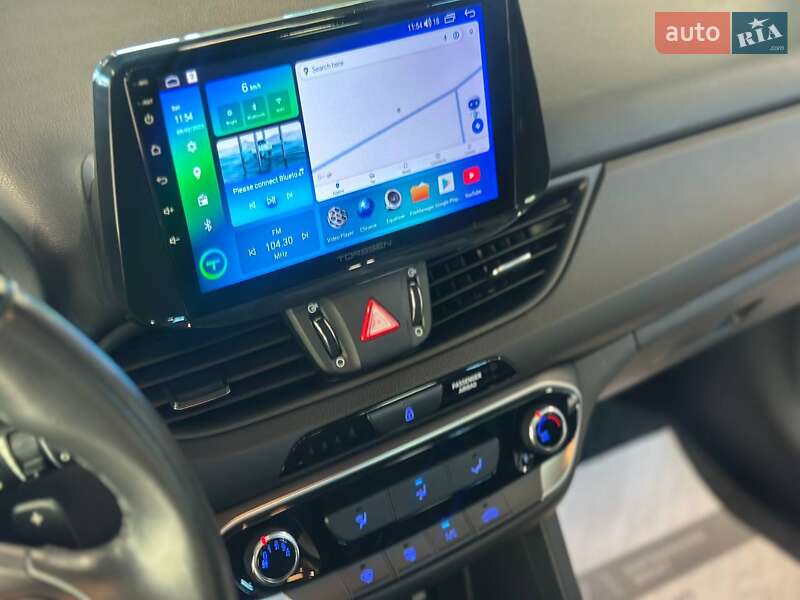 Универсал Hyundai i30 2019 в Львове