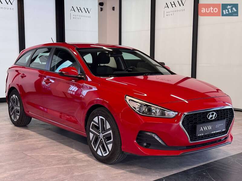 Универсал Hyundai i30 2019 в Львове