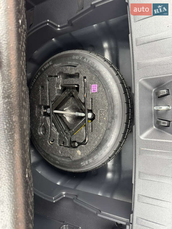 Універсал Hyundai i30 2010 в Рівному фото 30 Універсал Hyundai i30 2010 в Рівному