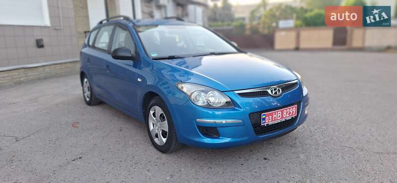 Универсал Hyundai i30 2010 в Нежине