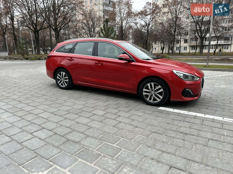 Універсал Hyundai i30 2018 в Рівному