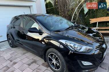 Хэтчбек Hyundai i30 2013 в Немирове