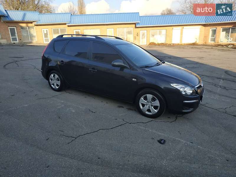 Універсал Hyundai i30 2009 в Жмеринці