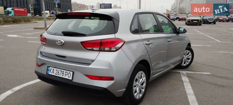 Хэтчбек Hyundai i30 2021 в Киеве
