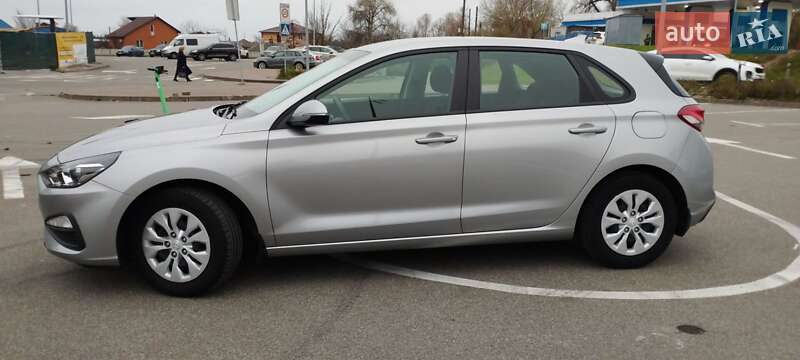 Хэтчбек Hyundai i30 2021 в Киеве