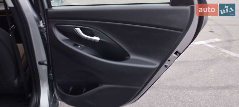 Хэтчбек Hyundai i30 2021 в Киеве