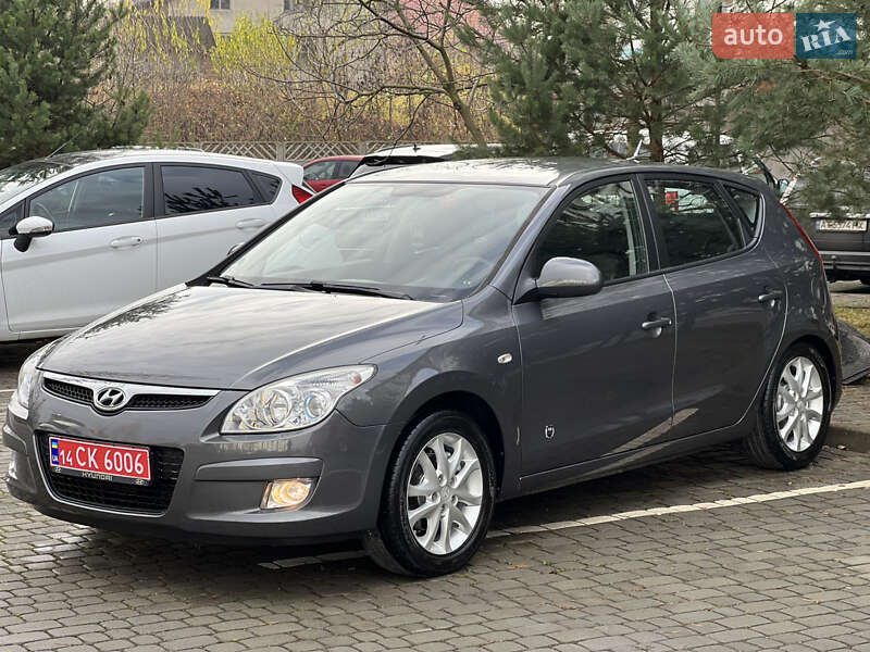 Хетчбек Hyundai i30 2008 в Івано-Франківську