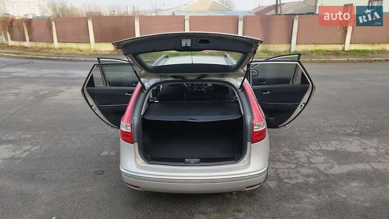 Хэтчбек Hyundai i30 2008 в Киеве фото 9 Хэтчбек Hyundai i30 2008 в Киеве