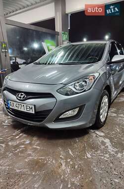 Хэтчбек Hyundai i30 2013 в Харькове