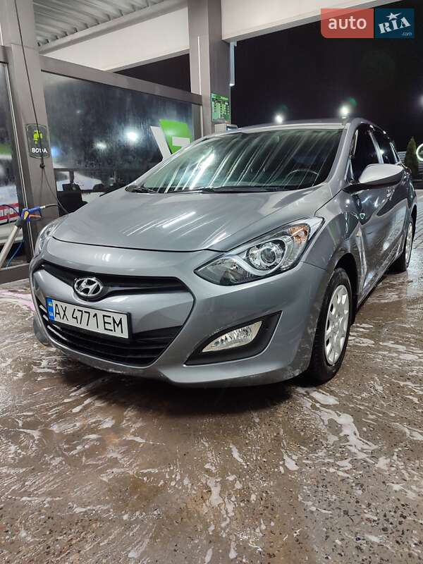 Hyundai i30 2013