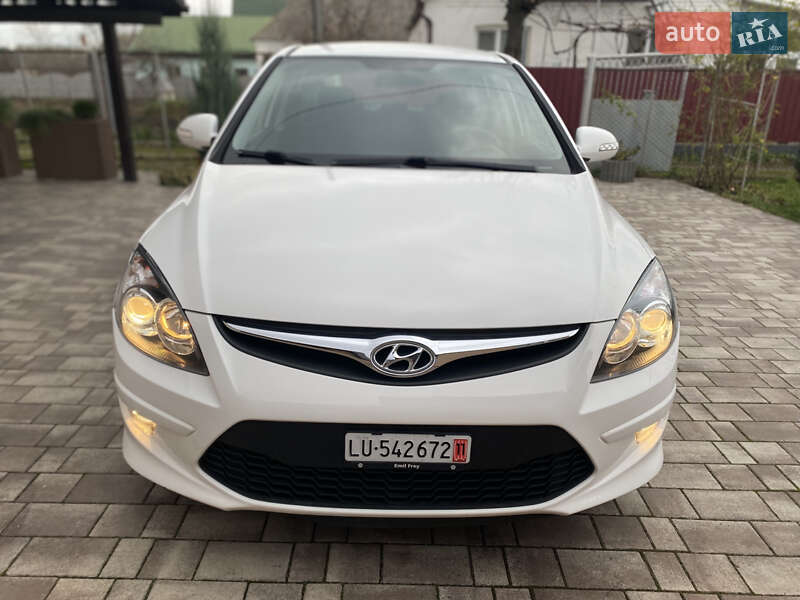 Хэтчбек Hyundai i30 2011 в Виннице фото 23 Хэтчбек Hyundai i30 2011 в Виннице