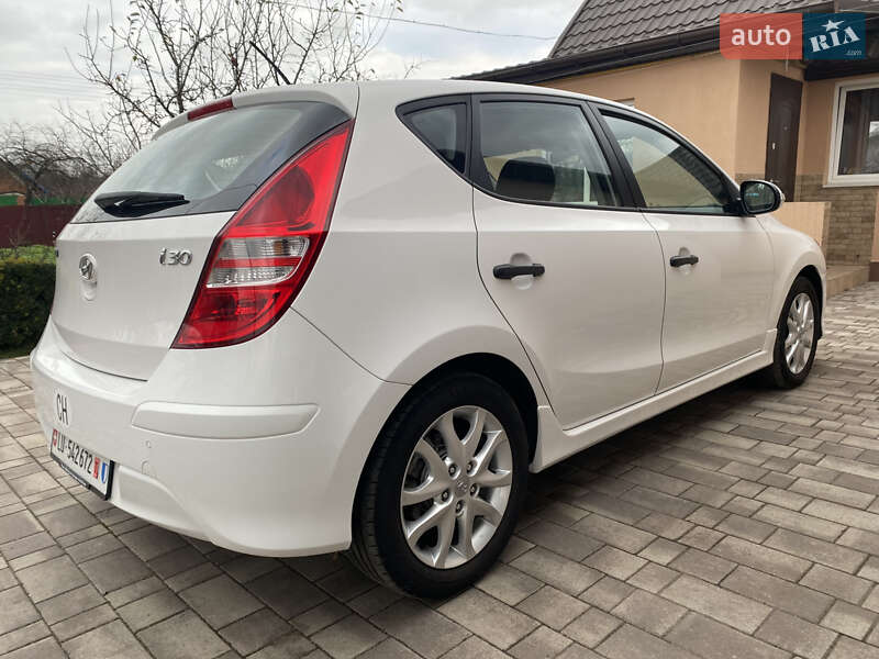 Хэтчбек Hyundai i30 2011 в Виннице фото 31 Хэтчбек Hyundai i30 2011 в Виннице