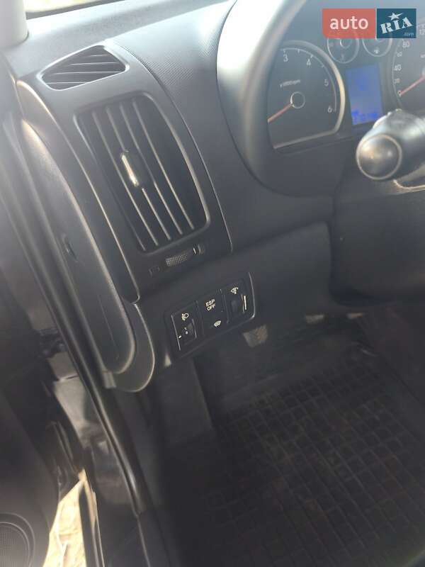 Универсал Hyundai i30 2008 в Каменском