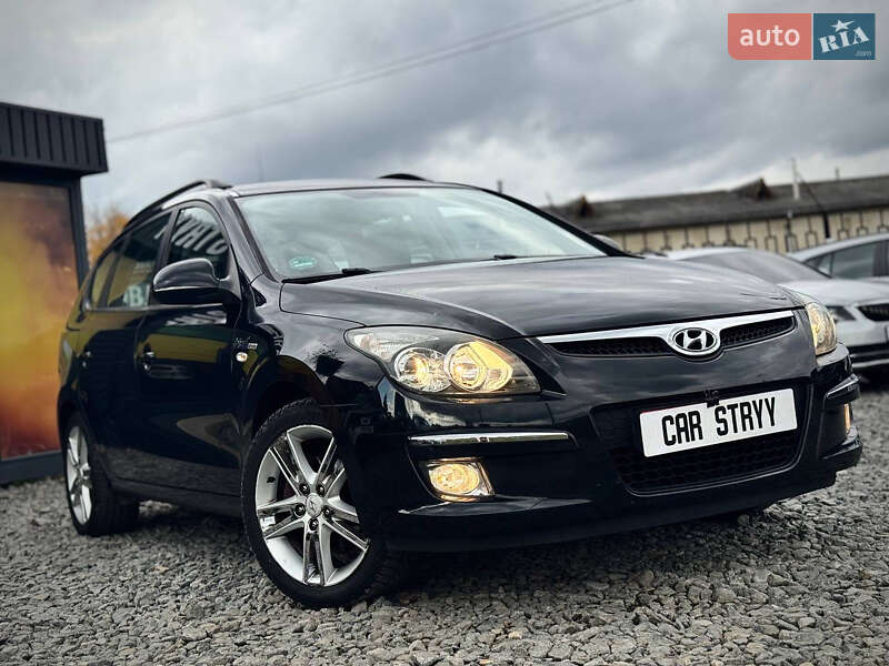 Універсал Hyundai i30 2009 в Стрию фото 13 Універсал Hyundai i30 2009 в Стрию