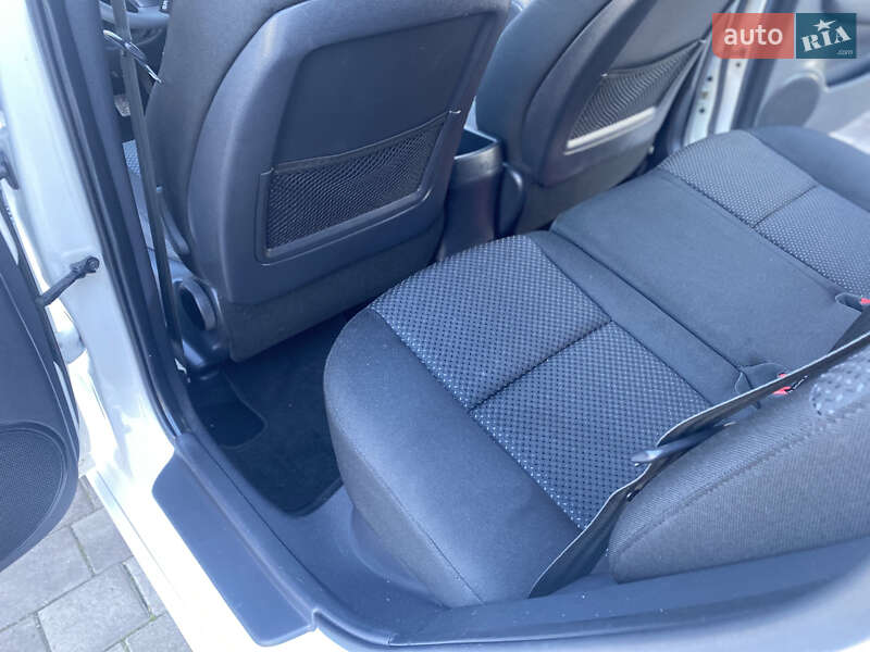 Хэтчбек Hyundai i30 2011 в Виннице фото 10 Хэтчбек Hyundai i30 2011 в Виннице