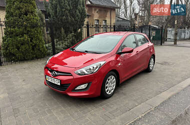 Хэтчбек Hyundai i30 2013 в Запорожье