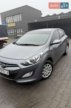 Хэтчбек Hyundai i30 2013 в Хмельницком