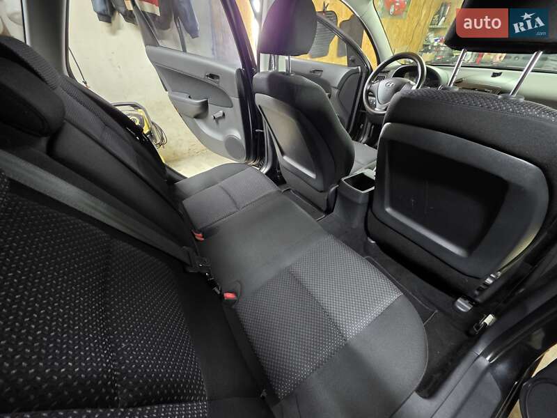 Универсал Hyundai i30 2009 в Луцке