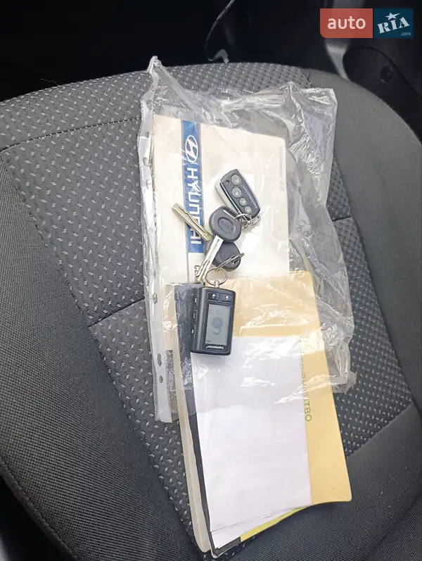 Хэтчбек Hyundai i30 2010 в Черкассах документ