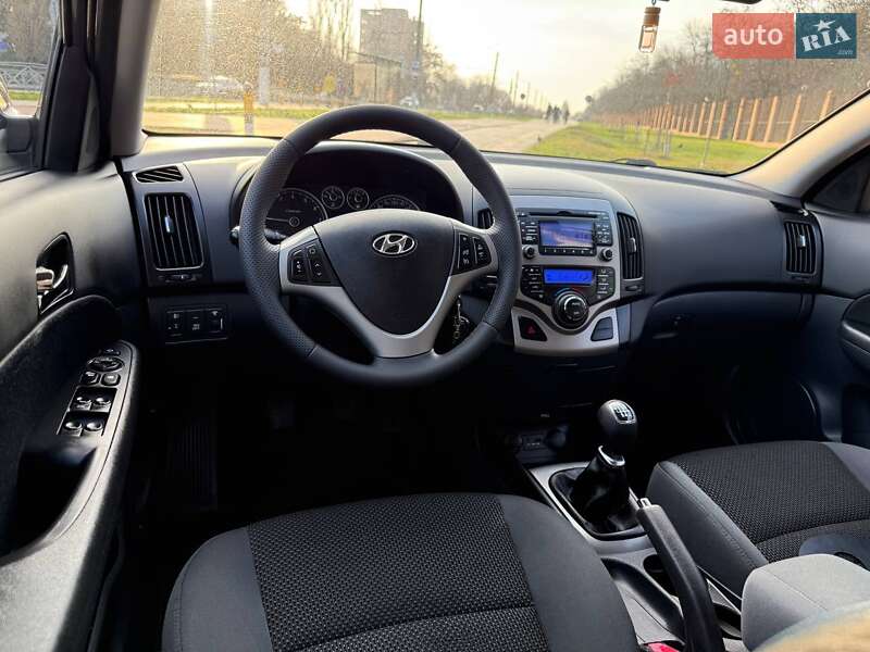 Универсал Hyundai i30 2010 в Кропивницком