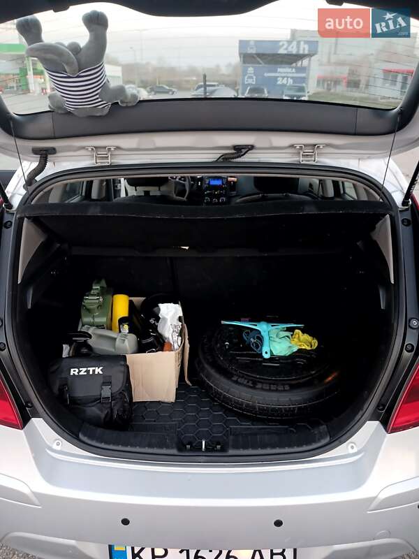 Хэтчбек Hyundai i30 2011 в Запорожье