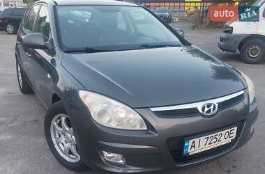Хэтчбек Hyundai i30 2007 в Киеве