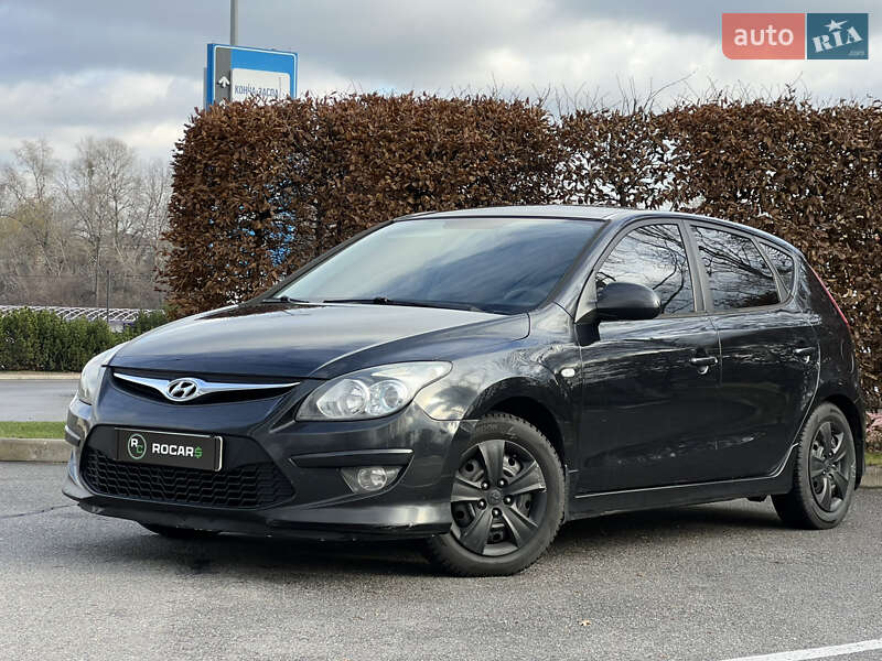 Хетчбек Hyundai i30 2011 в Києві