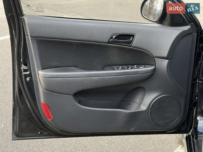 Хетчбек Hyundai i30 2011 в Києві