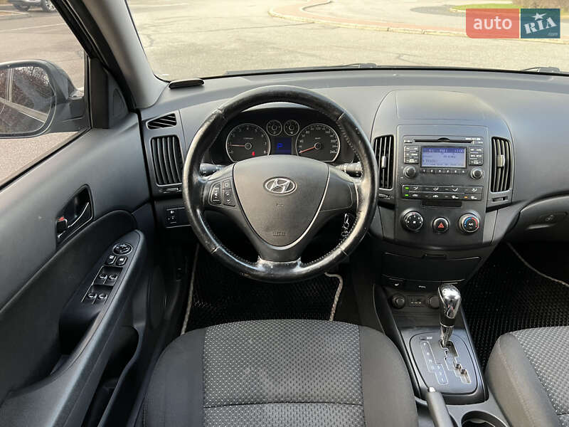Хетчбек Hyundai i30 2011 в Києві