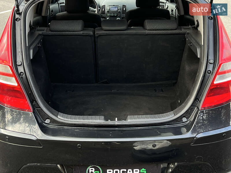 Хетчбек Hyundai i30 2011 в Києві