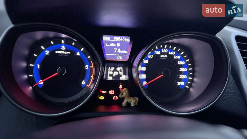 Хетчбек Hyundai i30 2013 в Києві фото 9 Хетчбек Hyundai i30 2013 в Києві