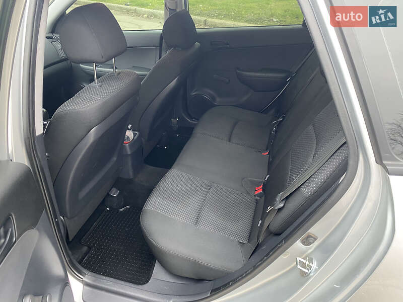 Універсал Hyundai i30 2012 в Запоріжжі