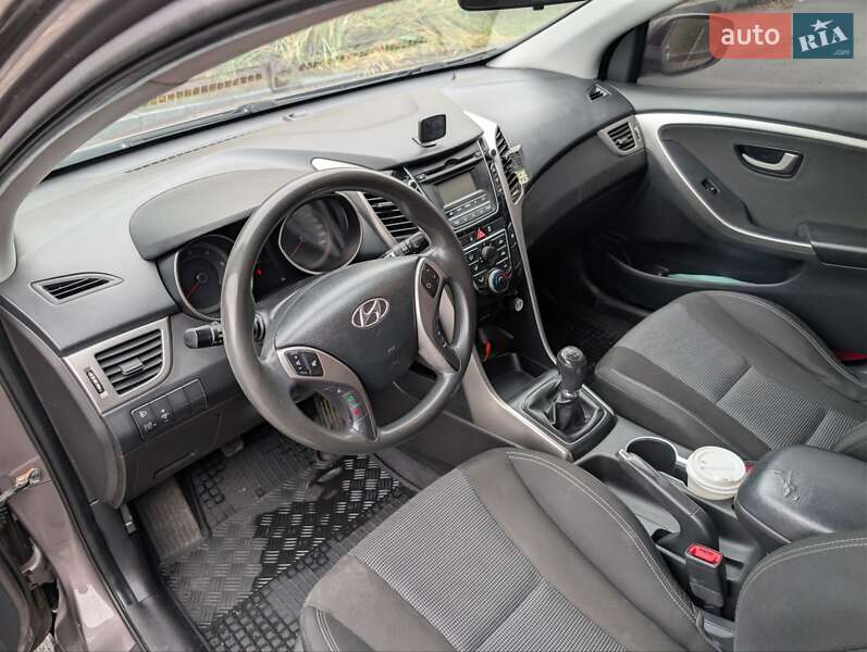 Хетчбек Hyundai i30 2012 в Харкові
