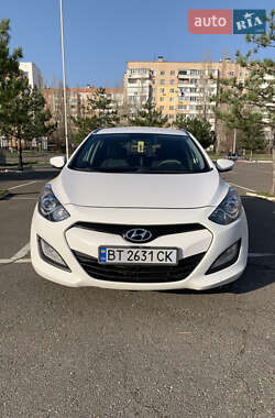 Универсал Hyundai i30 2014 в Николаеве