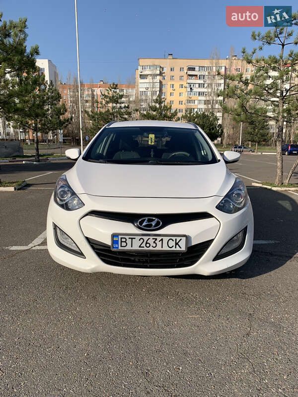 Hyundai i30 2014