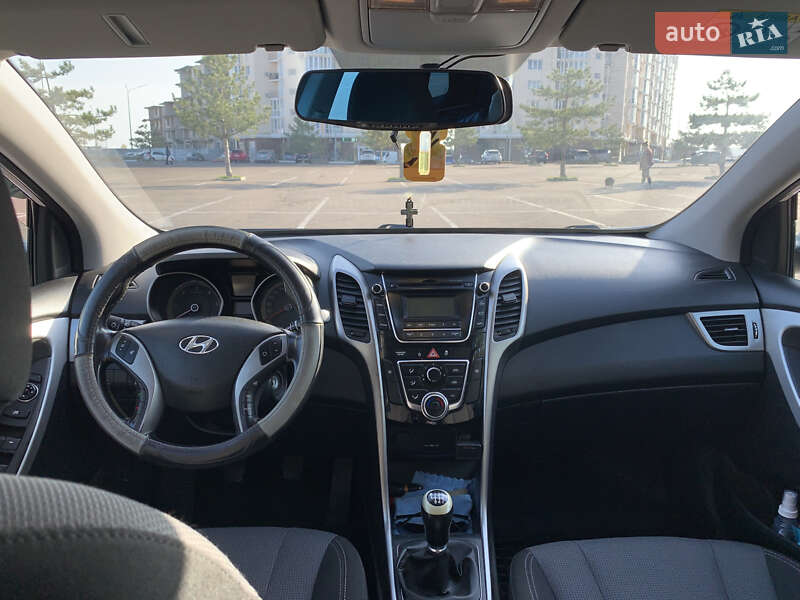 Универсал Hyundai i30 2014 в Николаеве