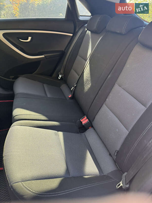 Хетчбек Hyundai i30 2012 в Львові