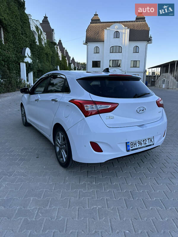 Хетчбек Hyundai i30 2015 в Одесі