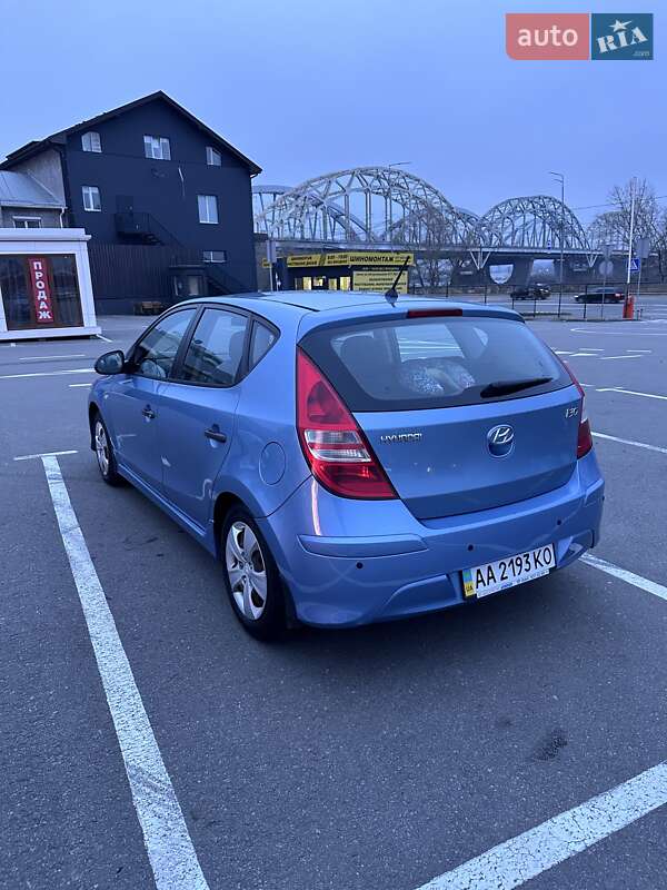 Хетчбек Hyundai i30 2011 в Києві фото 5 Хетчбек Hyundai i30 2011 в Києві