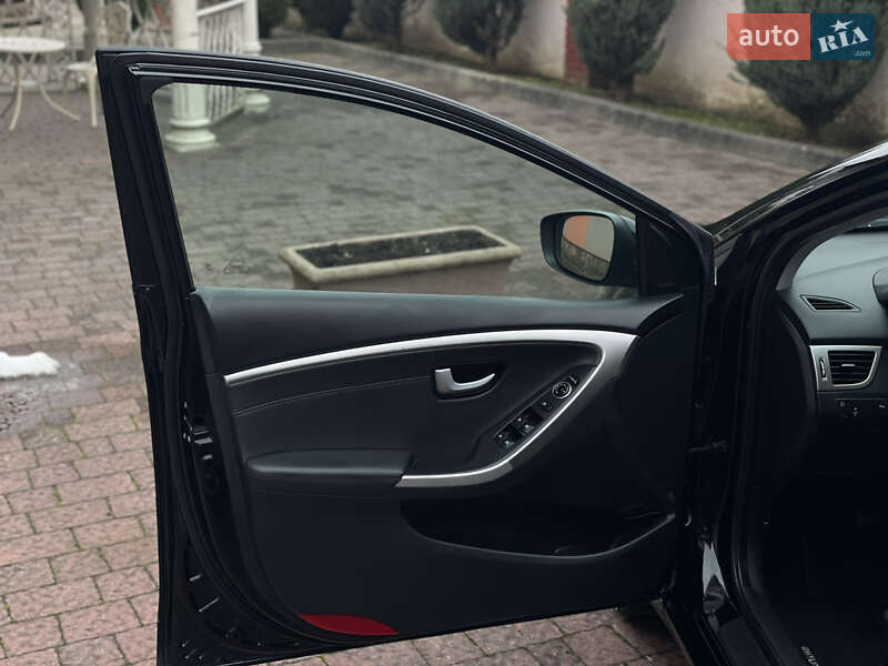 Універсал Hyundai i30 2014 в Стрию фото 51 Універсал Hyundai i30 2014 в Стрию