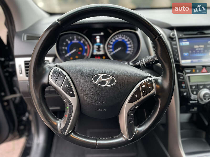 Універсал Hyundai i30 2014 в Стрию фото 56 Універсал Hyundai i30 2014 в Стрию