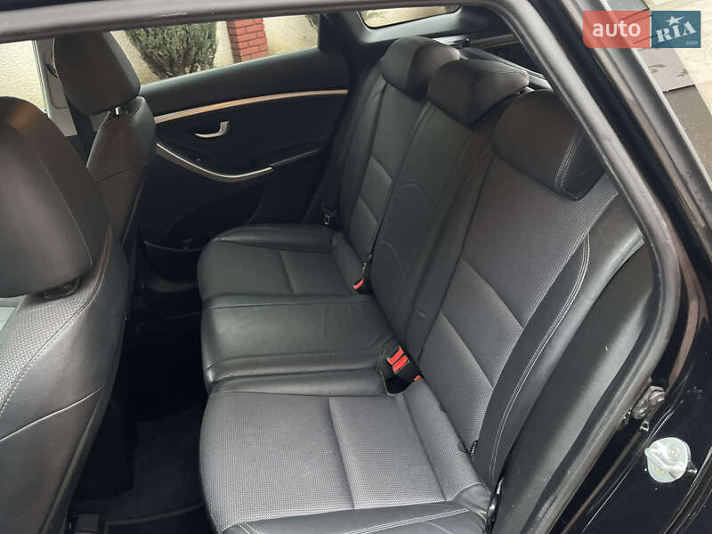 Універсал Hyundai i30 2014 в Стрию фото 76 Універсал Hyundai i30 2014 в Стрию